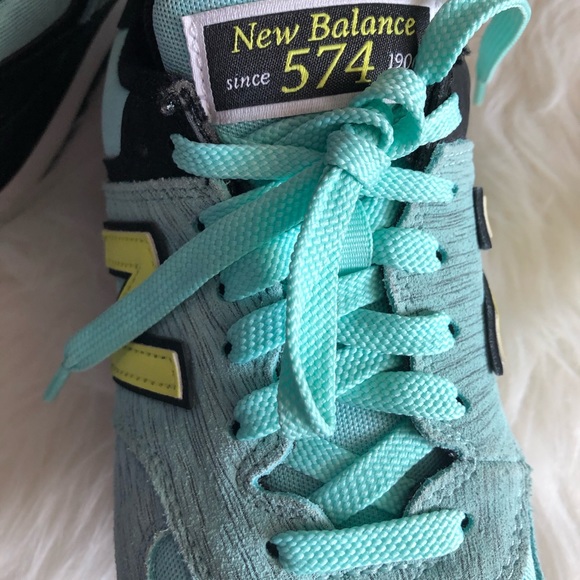 WOMENS NEW BALANCE 574 size 7 - Picture 6 of 7